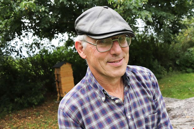 Biodlare tvingas lägga ner Biodlare tvingas lägga ner