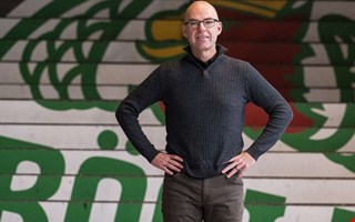 Klubbdirekt�ren l�mnar R�gle BK: 