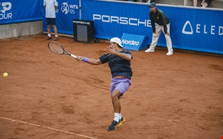 Linjedomarna i B�stad �r OUT!