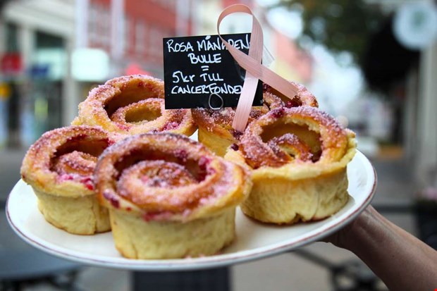 Sj�holms br�stbullar - en lyckotr�ff