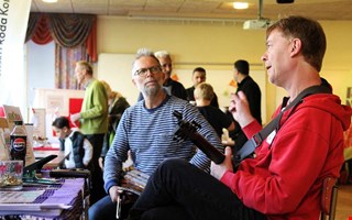 F�reningsliv kraftsamlade i folkets park