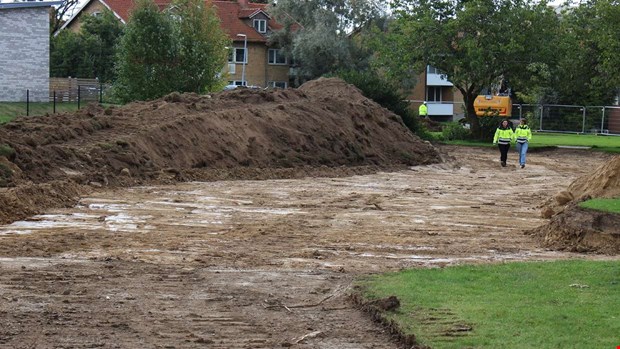 Lekplats får ett lyft – parkering stängs av under tiden Lekplats får ett lyft – parkering stängs av under tiden